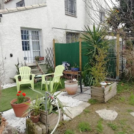 Chambre D'Hote - Mas Le Barret Arles Dış mekan fotoğraf