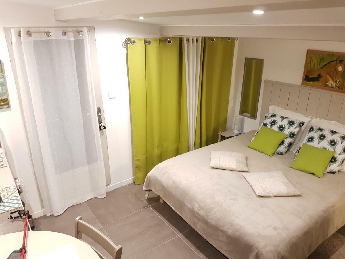 Chambre D'Hote - Mas Le Barret Arles Dış mekan fotoğraf