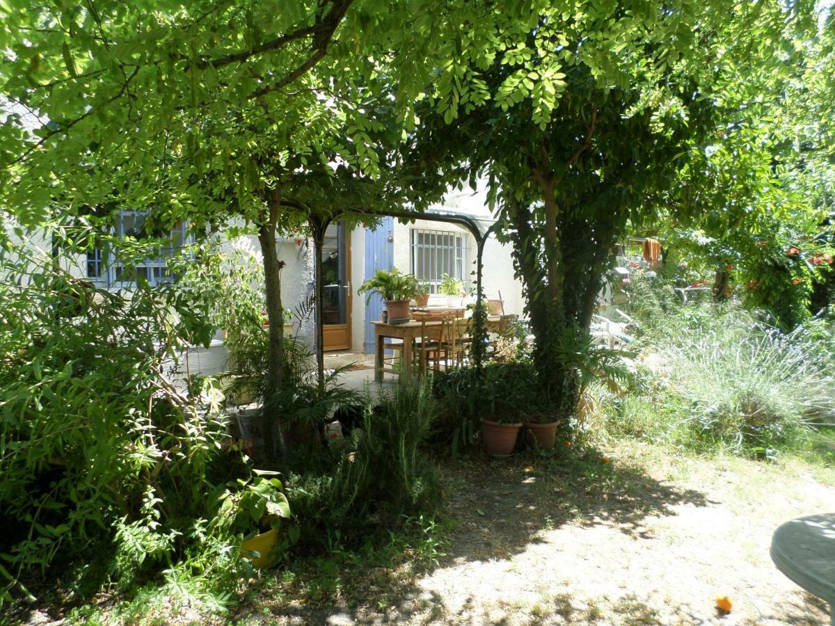 Chambre D'Hote - Mas Le Barret Arles Dış mekan fotoğraf